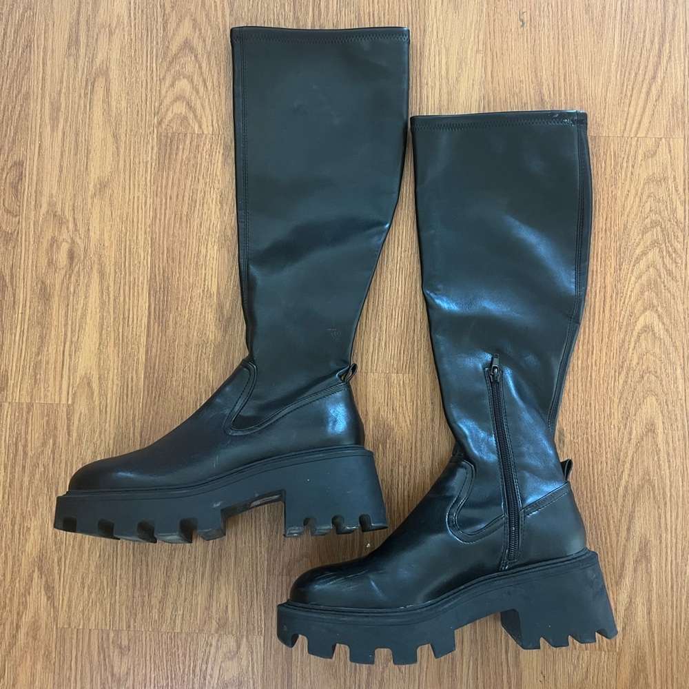Black Rave Boots - Picture 2 of 2